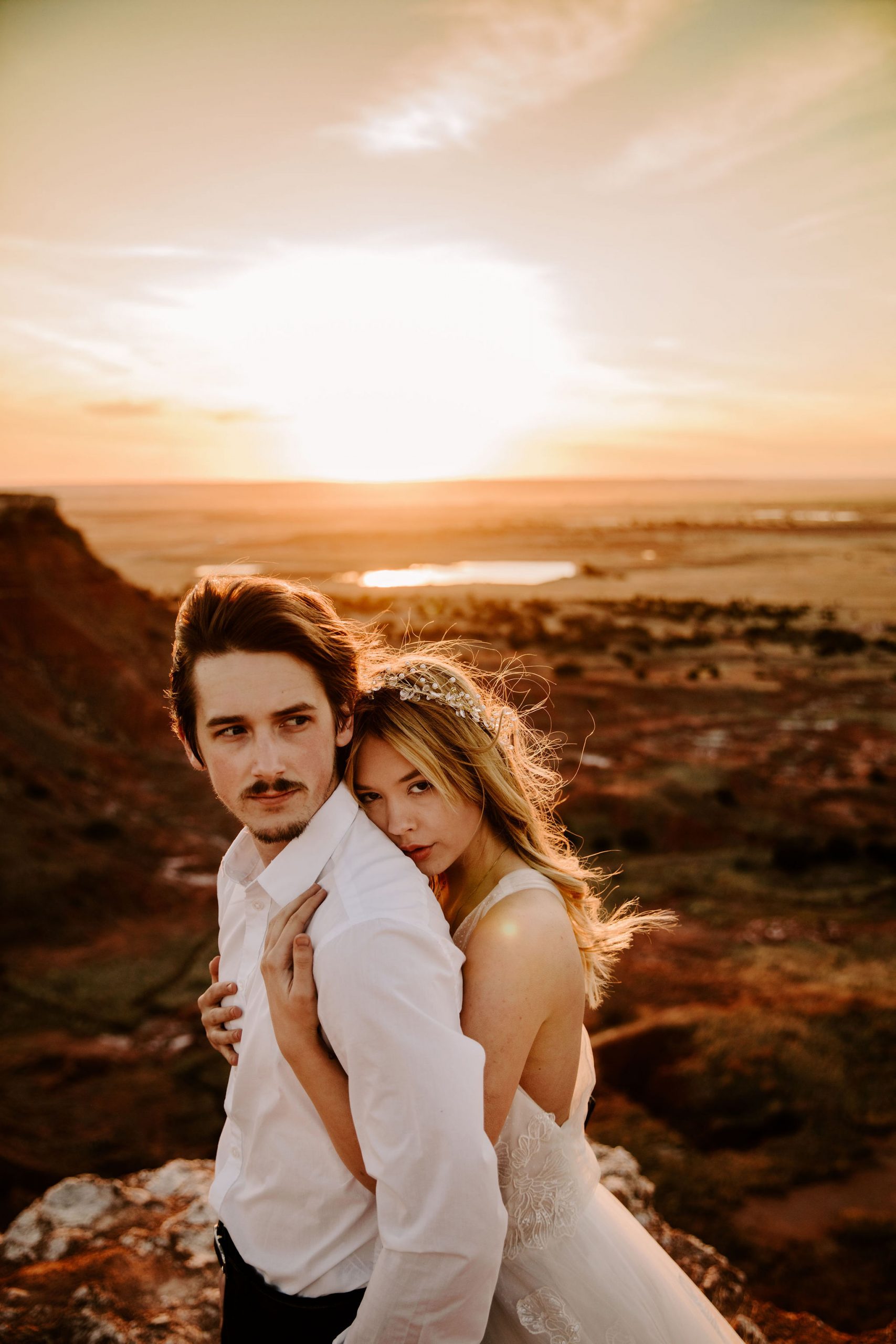 A Romantic Mountainside Styled Couples Session