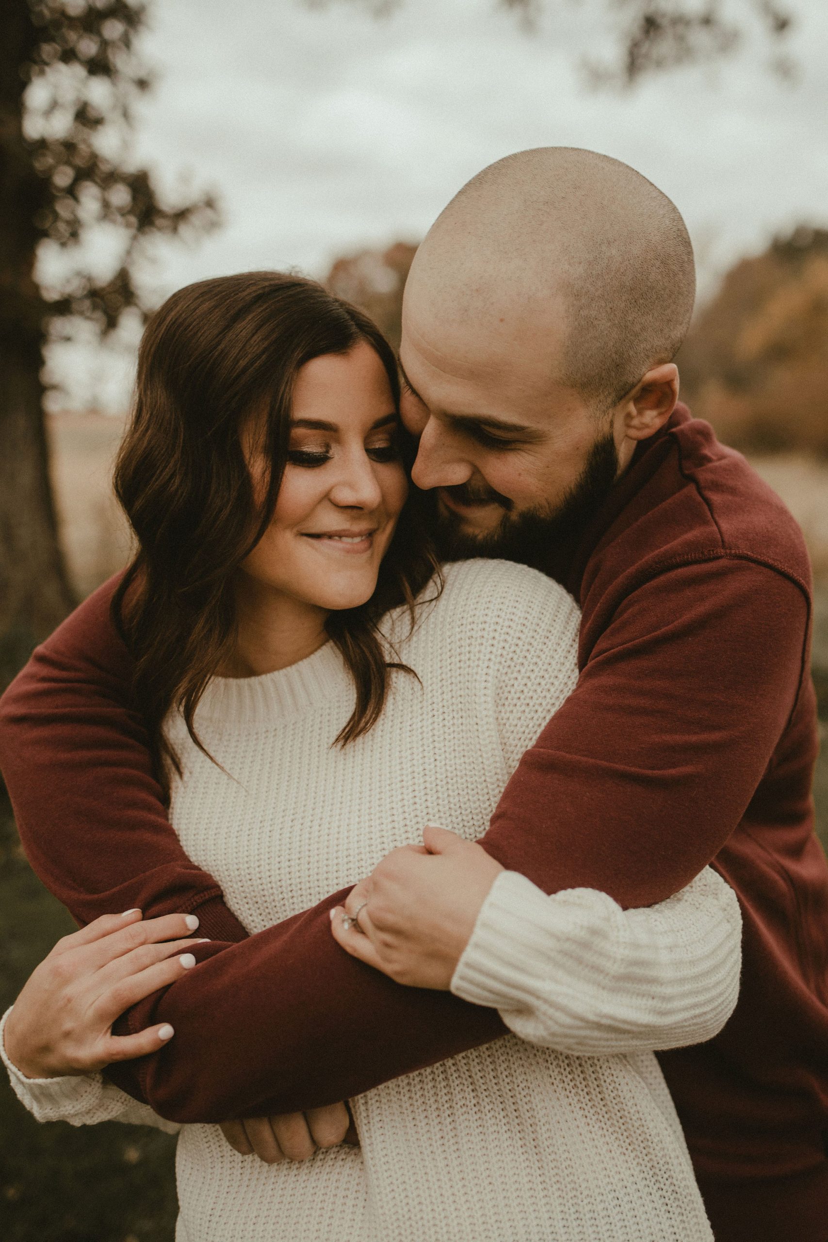 Fall Engagement Session Amelia Charleen Photo Something Blue Weddigns